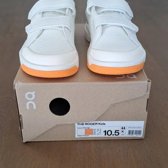 On THE ROGER Kids - Color: Ivory / Orange - Size: Kid 10.5 - Picture 3 of 9
